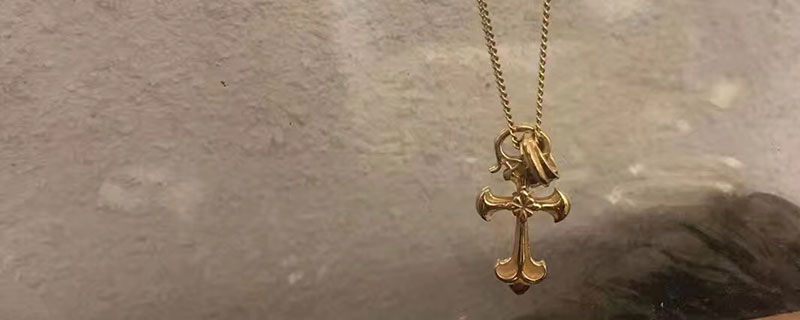 镀金项链能用酒精擦吗