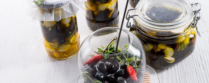 腌制咸菜要密封还是透气